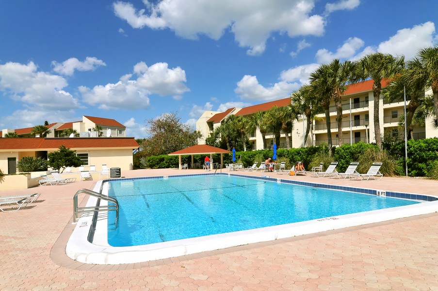 Longboat Key Two Bedroom Vacation Condo For Rent